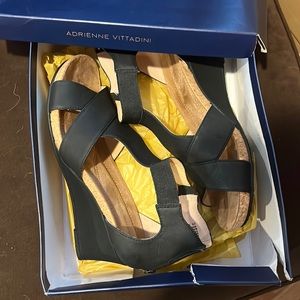 Cute wedges- worn once.